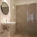 Apartament Ane *