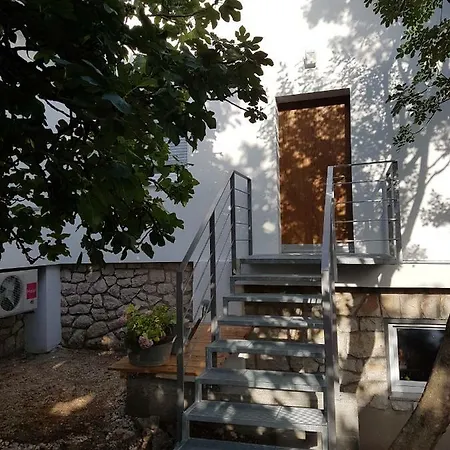 Ane Apartment Novi Vinodolski